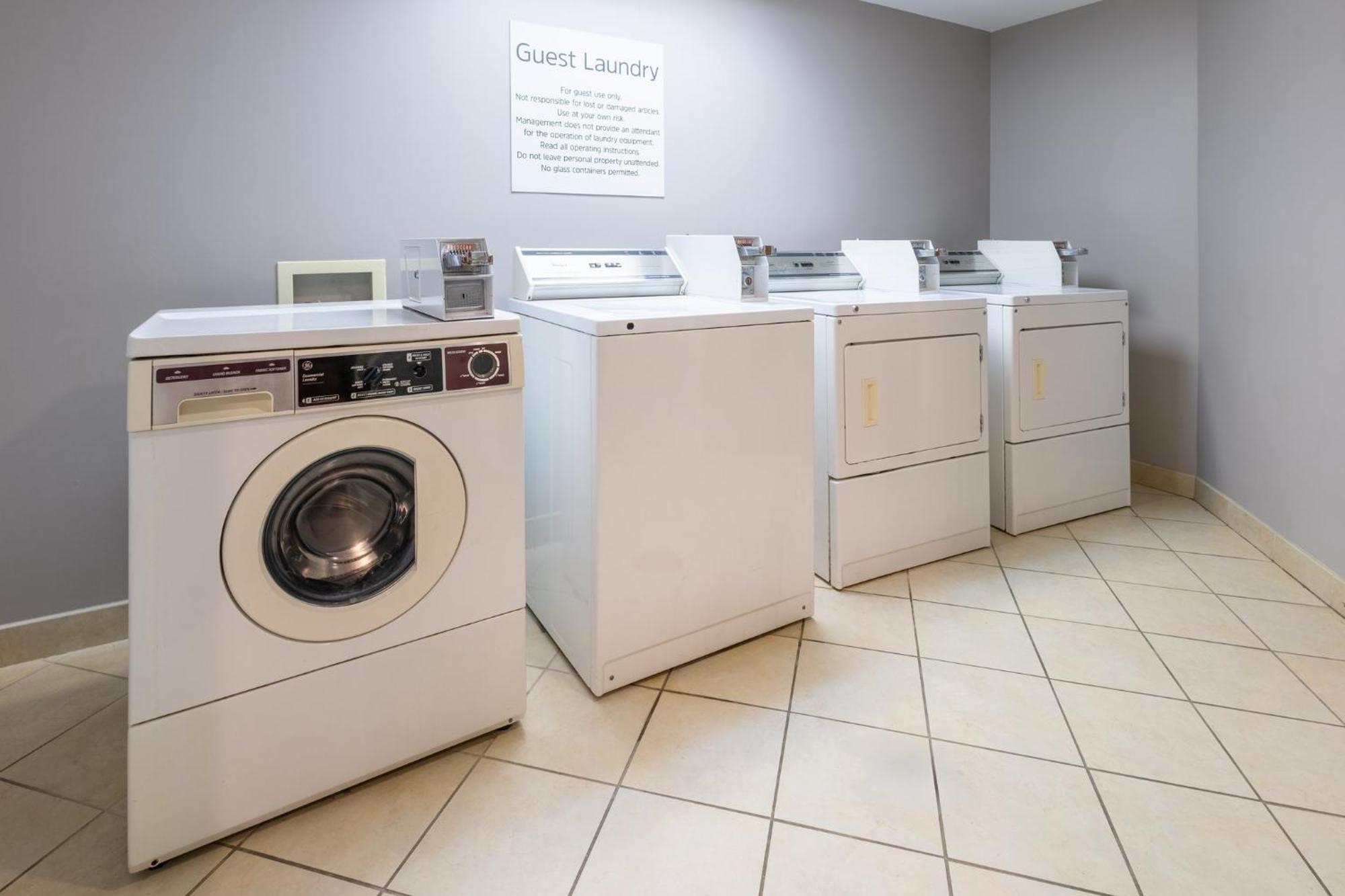 Holiday Inn Express Hotel & Suites Jackson - Flowood By Ihg Eksteriør billede